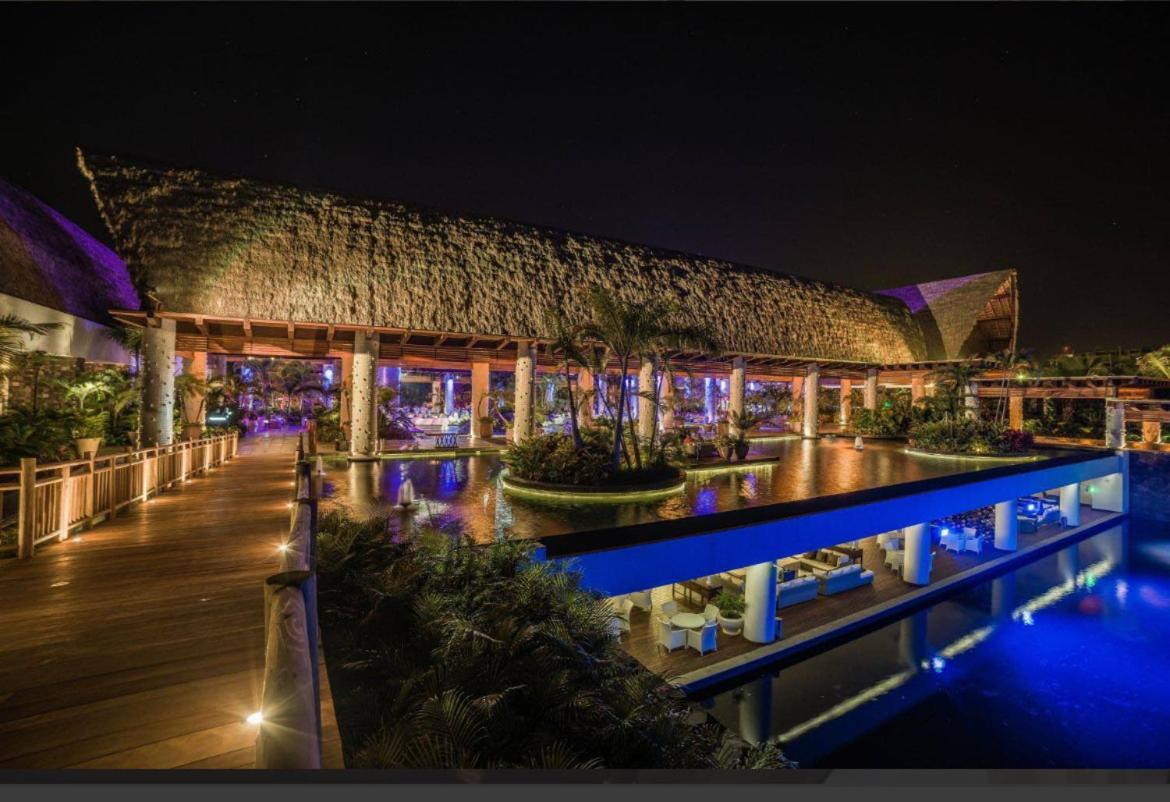 Hotel Grand Luxxe With Free Golf Nuevo Vallarta Exterior foto
